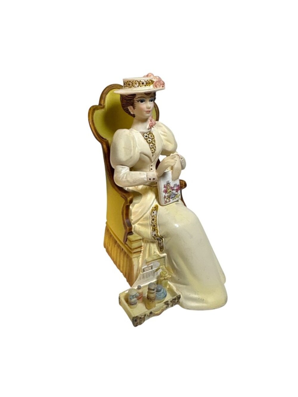 Avon Mrs. Albee President's Club Award Figurine 2011